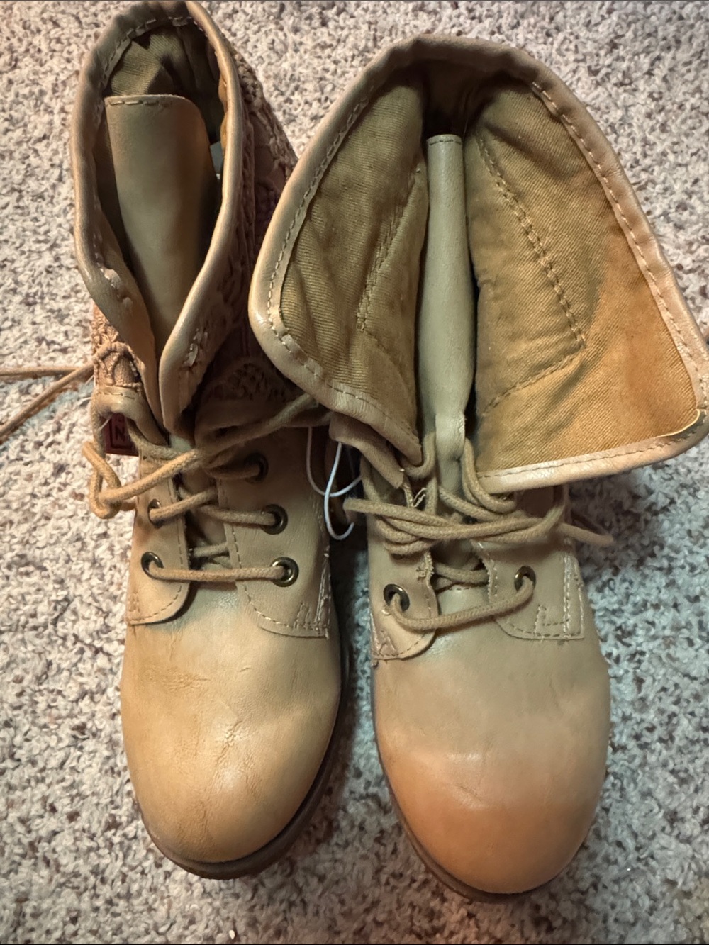 Women’s ZLondon Fold-Over Lace-Up Ankle Boots in Tan